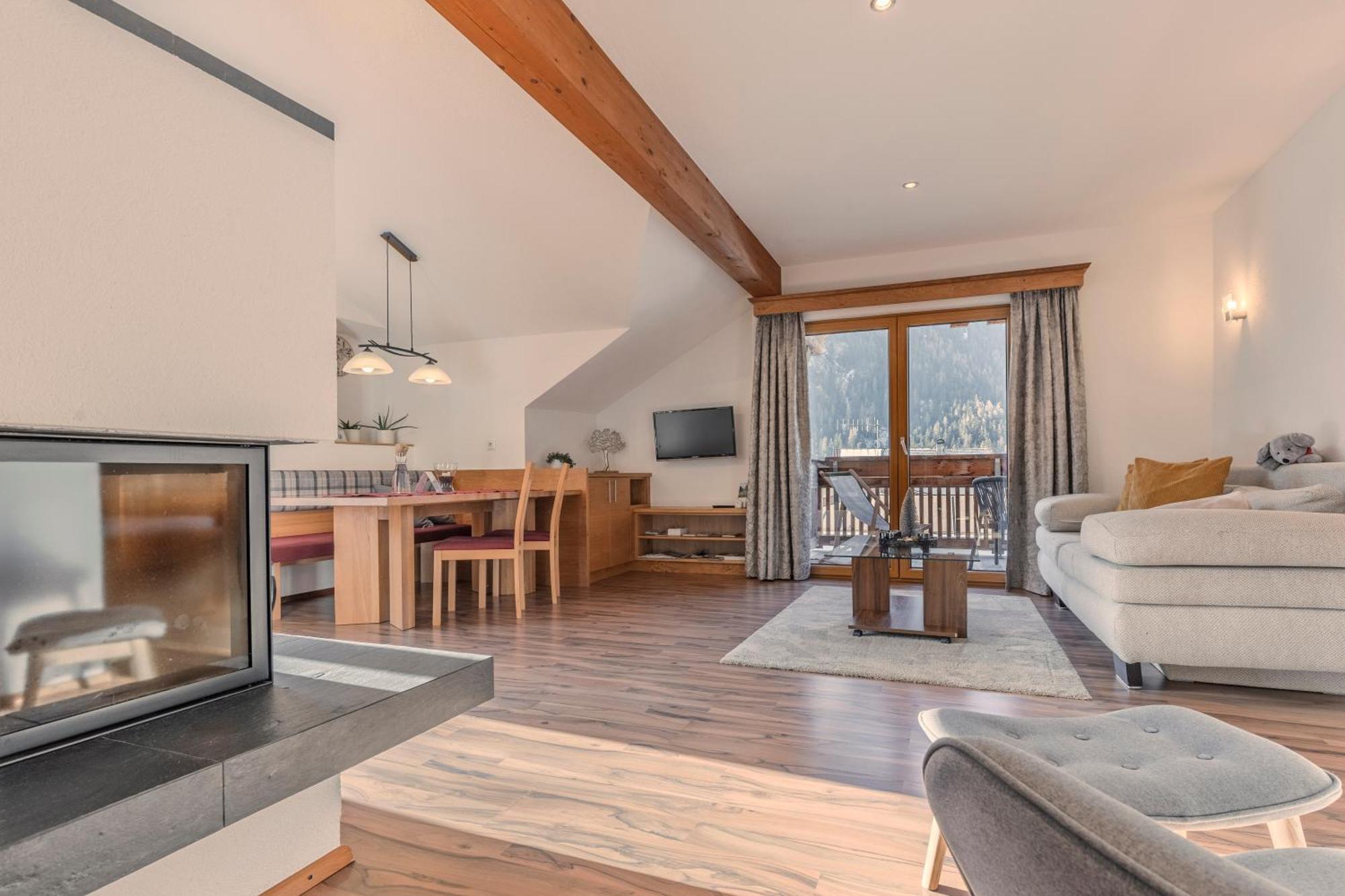 Landhaus Waldhart Umhausen Εξωτερικό φωτογραφία