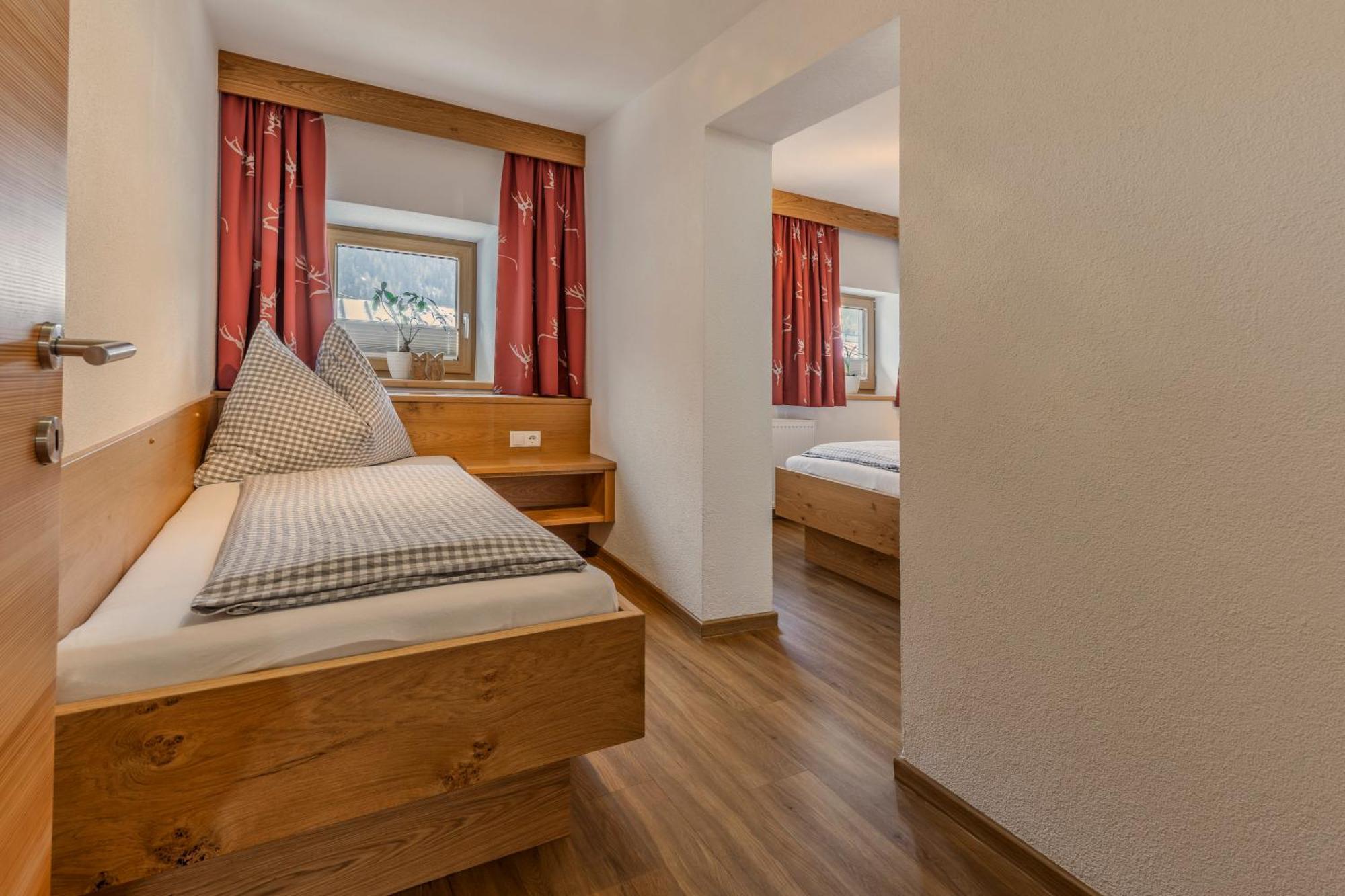 Landhaus Waldhart Umhausen Εξωτερικό φωτογραφία